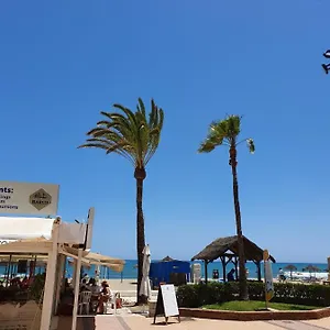 apartamento-ronda-4-boliches-primera-lnea-de-playa.es-andalucia.com/