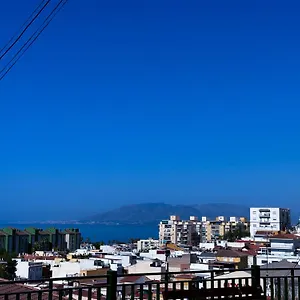 10-min-to-beach-cosy-flat.1costadelsol.com/
